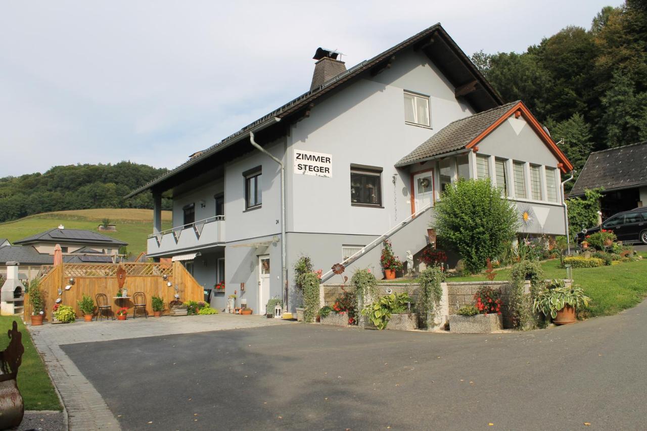 Zimmer Steger Gnas Exterior foto